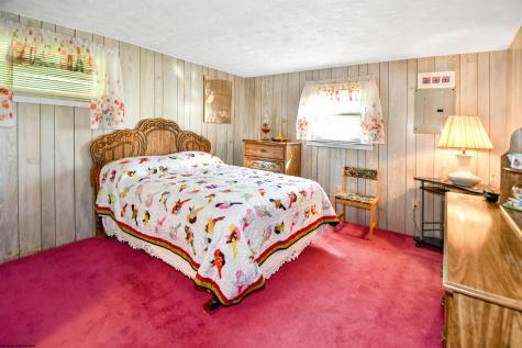 251 Pearl Felton Lane Grafton WV 26354