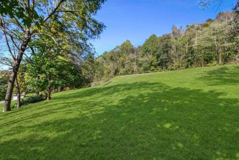 251 Pearl Felton Lane Grafton WV 26354