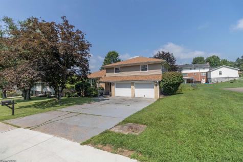 125 Ashford Drive Bridgeport WV 26330