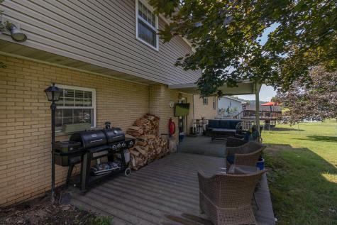 125 Ashford Drive Bridgeport WV 26330