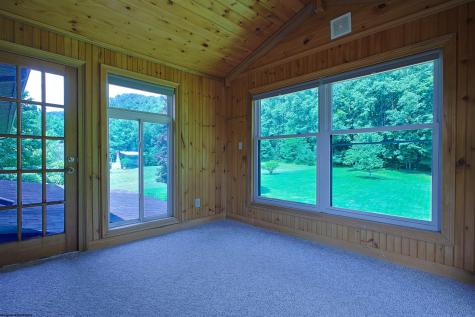 297 White Oak Road Montrose WV 26283
