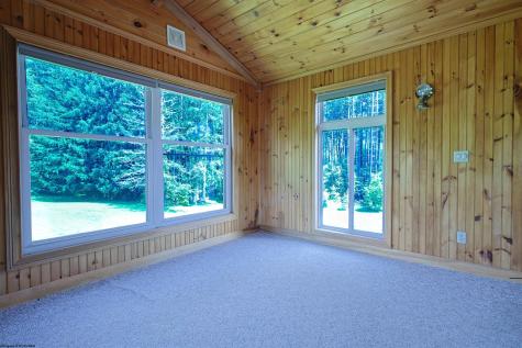 297 White Oak Road Montrose WV 26283