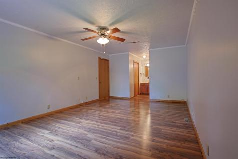 297 White Oak Road Montrose WV 26283
