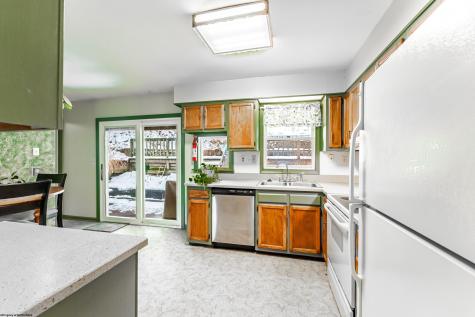 338 Jackson Avenue Morgantown WV 26501