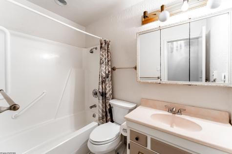 338 Jackson Avenue Morgantown WV 26501