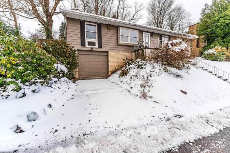 338 Jackson Avenue Morgantown WV 26501