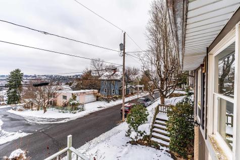 338 Jackson Avenue Morgantown WV 26501