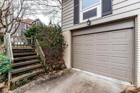 338 Jackson Avenue Morgantown WV 26501