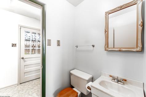 338 Jackson Avenue Morgantown WV 26501