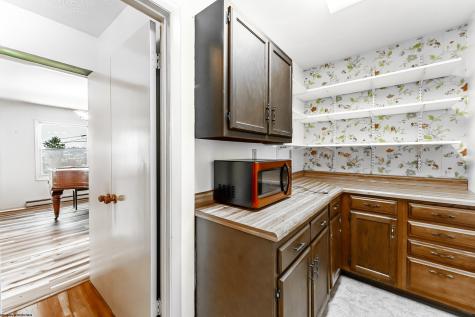 338 Jackson Avenue Morgantown WV 26501