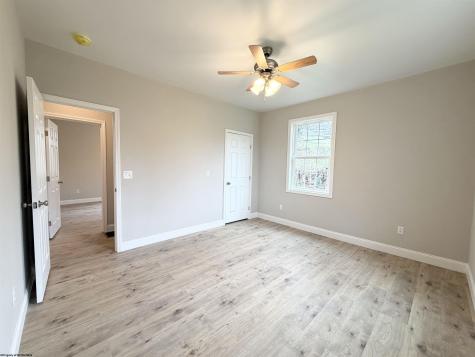 1228 Sabraton Avenue Morgantown WV 26505