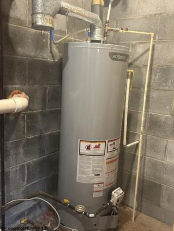 7798 Route 20 South Road French Creek WV 26218