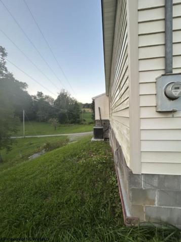 7798 Route 20 South Road French Creek WV 26218