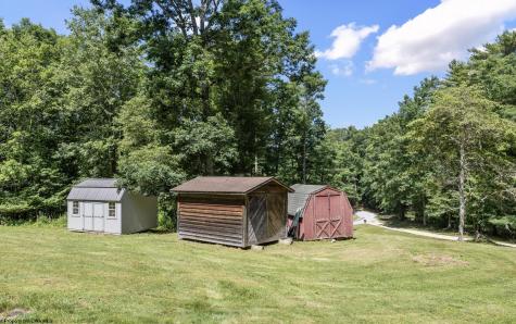 589 Warrior Way Dunmore WV 24934