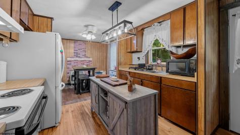 589 Warrior Way Dunmore WV 24934