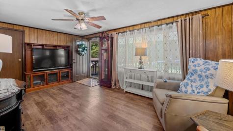 589 Warrior Way Dunmore WV 24934