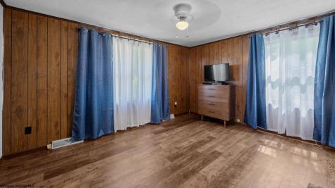 589 Warrior Way Dunmore WV 24934