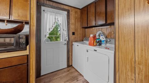 589 Warrior Way Dunmore WV 24934