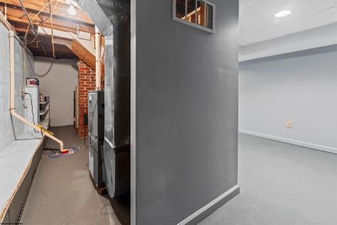 28 West Street Westover WV 26501