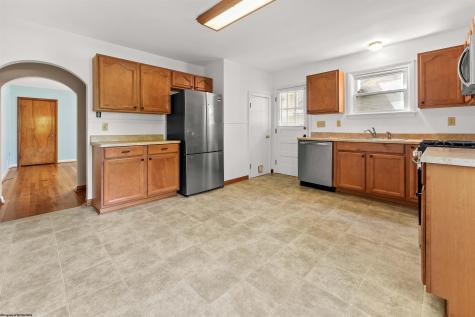 28 West Street Westover WV 26501
