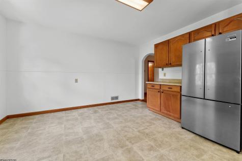 28 West Street Westover WV 26501
