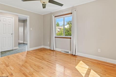 752 Northwest Drive Morgantown WV 26505