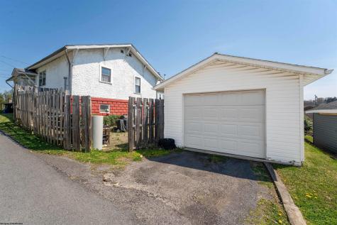 313 New York Avenue Westover WV 26501