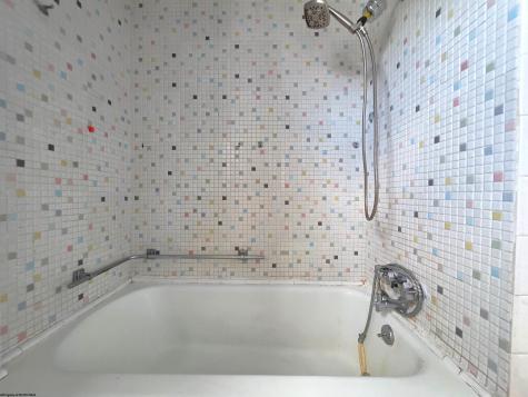 313 New York Avenue Westover WV 26501