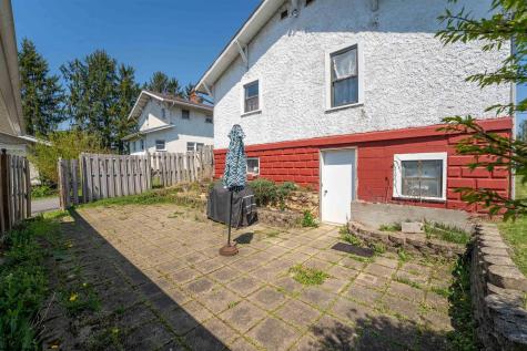 313 New York Avenue Westover WV 26501