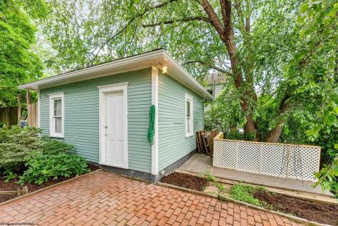 107 Ridgeley Road Morgantown WV 26505