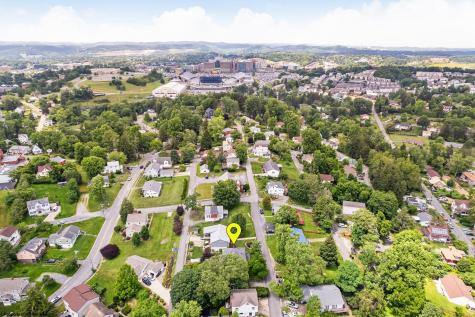 107 Ridgeley Road Morgantown WV 26505