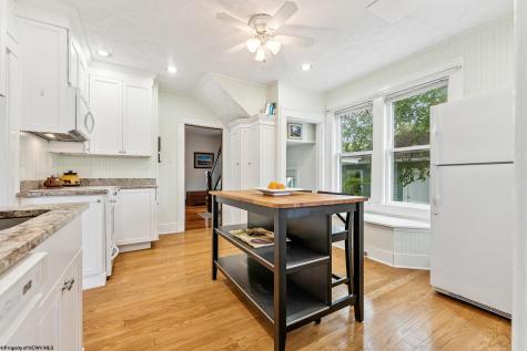 107 Ridgeley Road Morgantown WV 26505