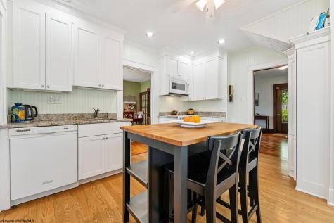 107 Ridgeley Road Morgantown WV 26505