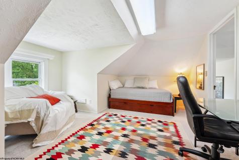 107 Ridgeley Road Morgantown WV 26505