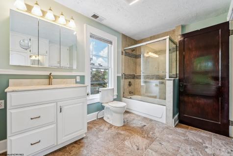 107 Ridgeley Road Morgantown WV 26505