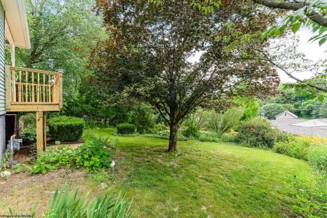 107 Ridgeley Road Morgantown WV 26505