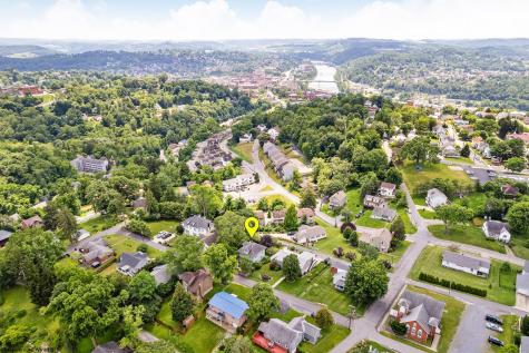 107 Ridgeley Road Morgantown WV 26505
