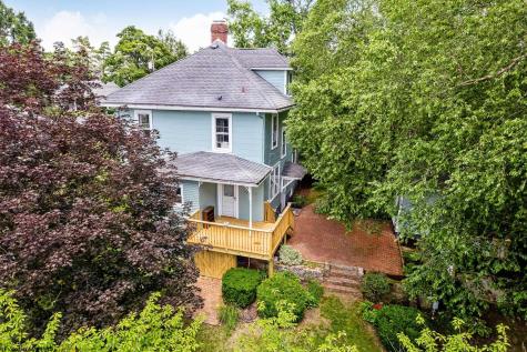 107 Ridgeley Road Morgantown WV 26505