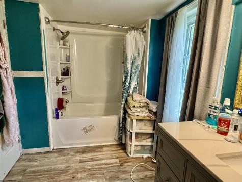 669 W Hill Road Grafton WV 26354