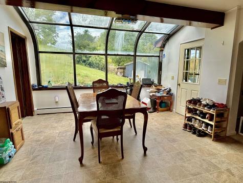 669 W Hill Road Grafton WV 26354