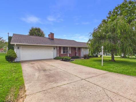 119 Driftwood Road Bridgeport WV 26330-9819