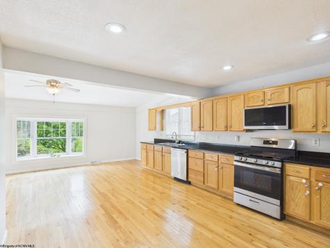 119 Driftwood Road Bridgeport WV 26330-9819