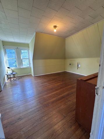 731 Benoni Avenue Fairmont WV 26554