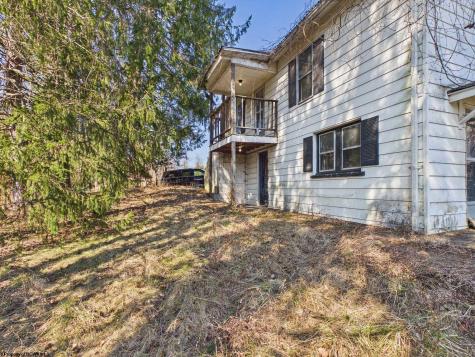 202 Hampton Road Fairmont WV 26554