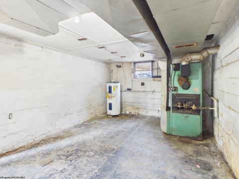 202 Hampton Road Fairmont WV 26554