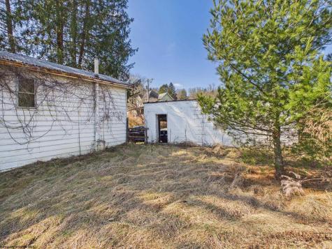 202 Hampton Road Fairmont WV 26554