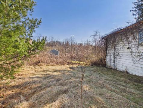 202 Hampton Road Fairmont WV 26554