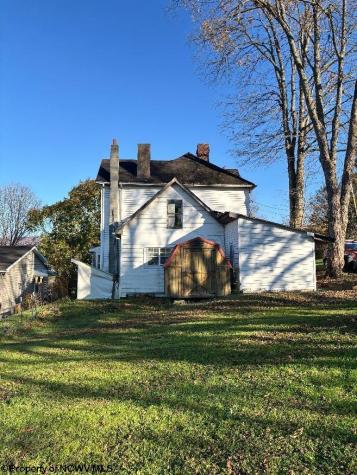 48 S Custer Street Belington WV 26250