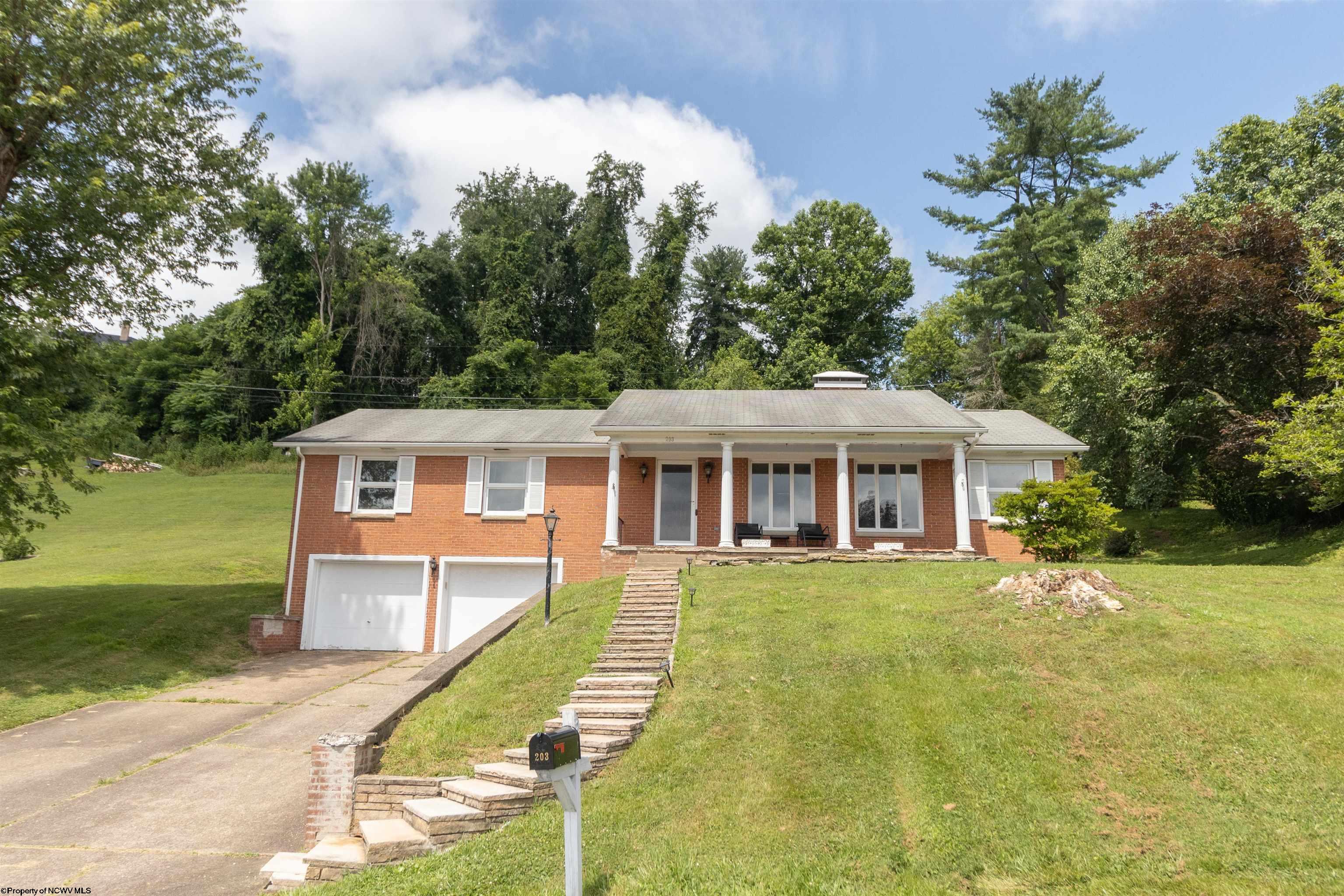 203 Emerson Road Clarksburg WV 26301
