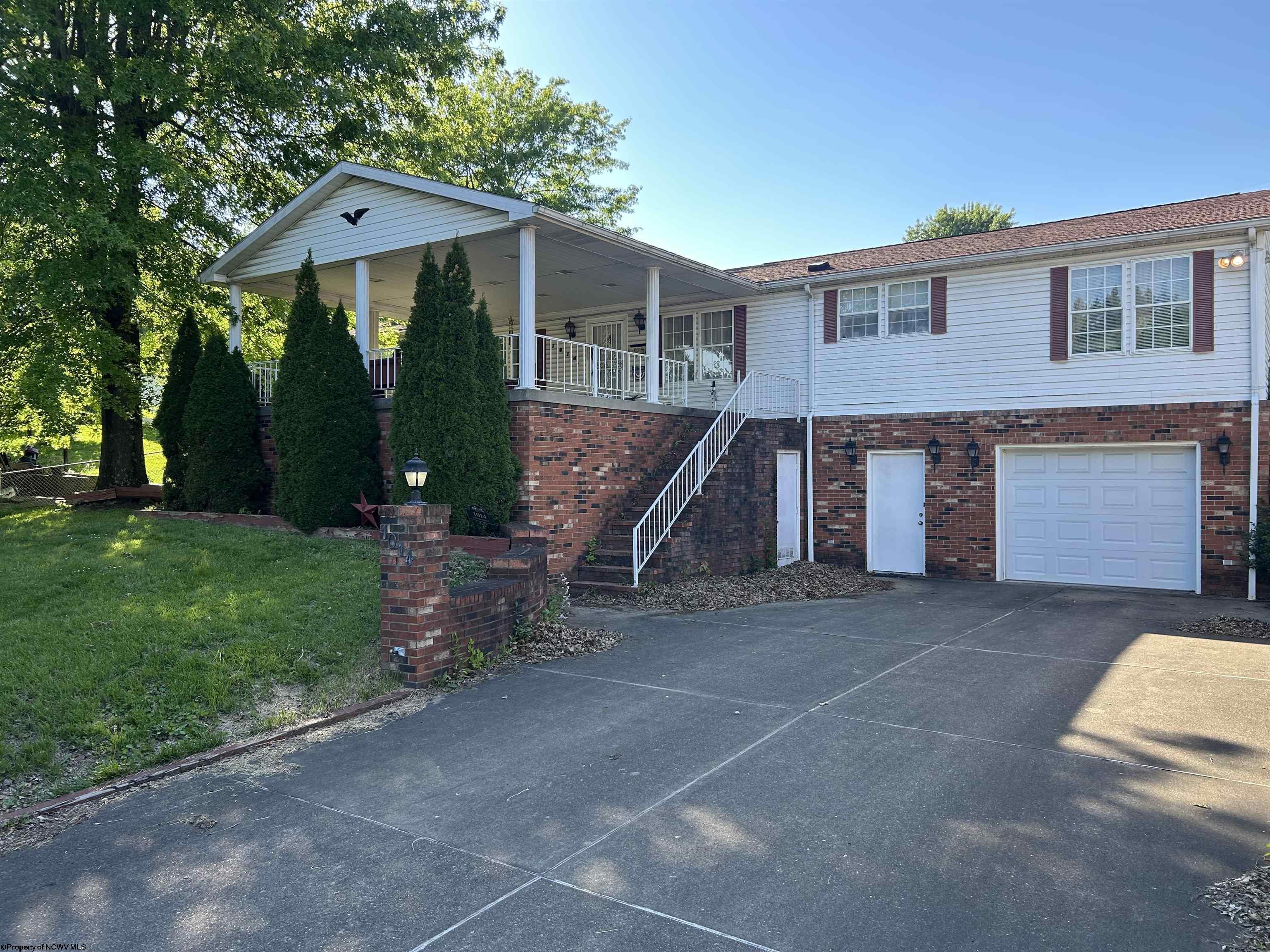 1014 Indiana Avenue Fairmont WV 26554-3151